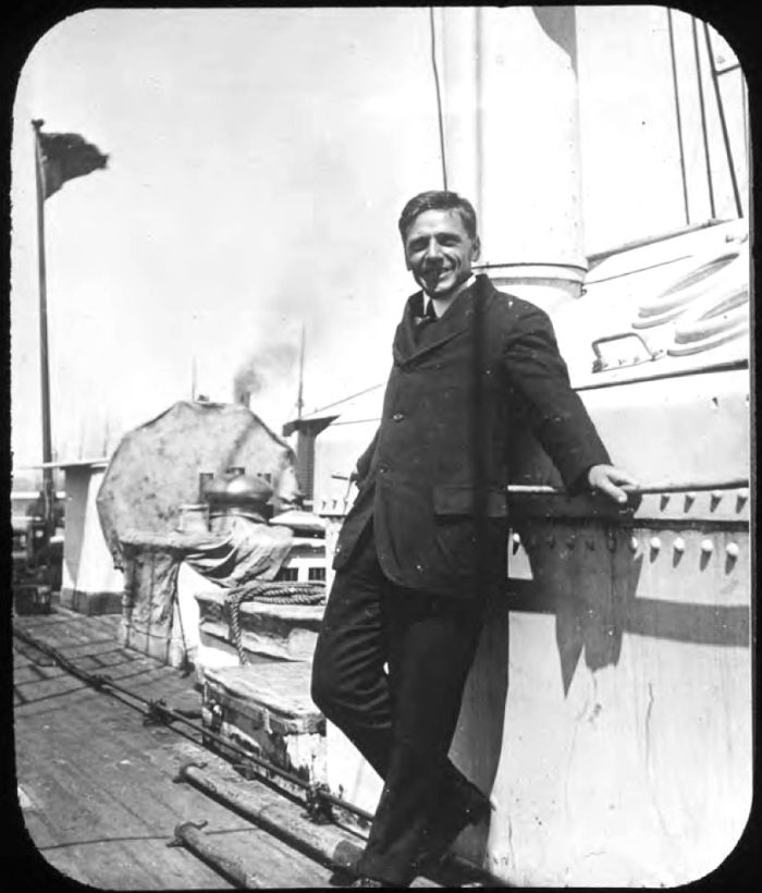 [Keith Jack] At Wellington N.Z. Glass lantern slide, ca. 1914-ca. 1917. [Andrew] Keith Jack, compiler. H82.45/63. La Trobe Picture Collection. [black and white photograph]